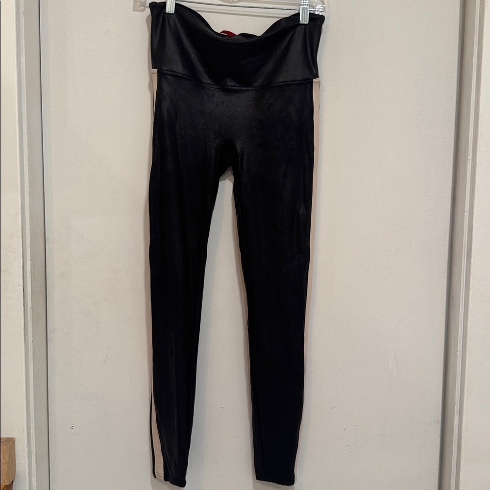 SPANX Large Shiny Black Leggings with Cream strip detail